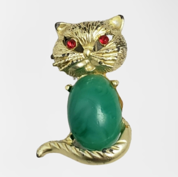 cat jade brooch Jewelry - Evil Red Eyes Cat Brooch with Jade Belly Red Eyes and Gold Body